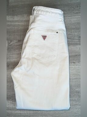 GUESS Destroyed High-Rise Mom Jeans